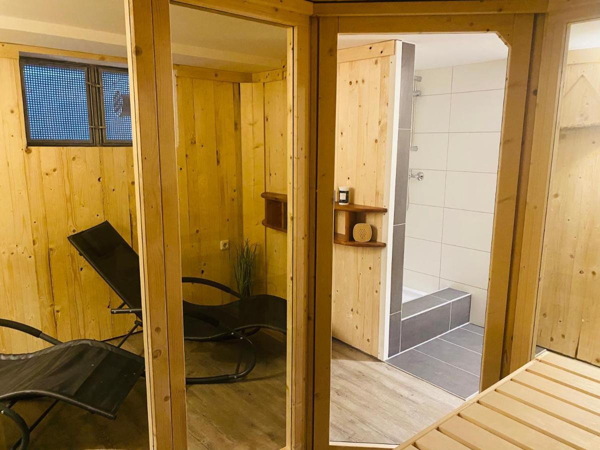 Kapitaenshaus An Der Warnow Mit Sauna Rostock Bagian luar foto